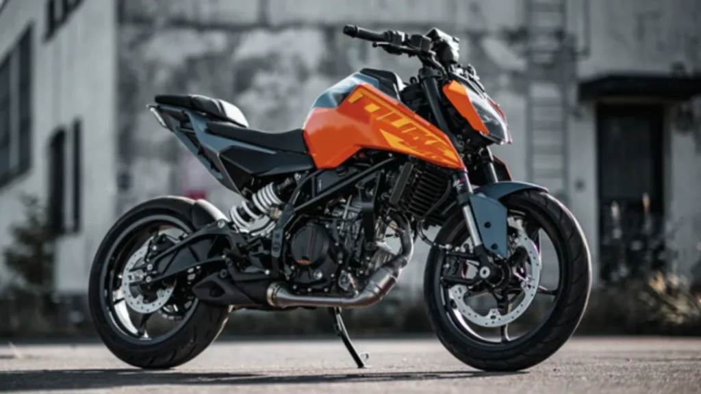 KTM 250 Duke: Powerful Street Bike with Aggressive Styling and Thrilling Performance